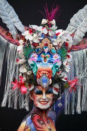 令人惊叹的国际人体艺术彩绘组图