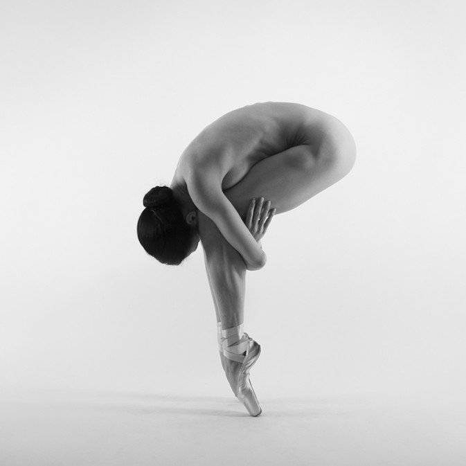 欧美黑白舞蹈人体艺术图片