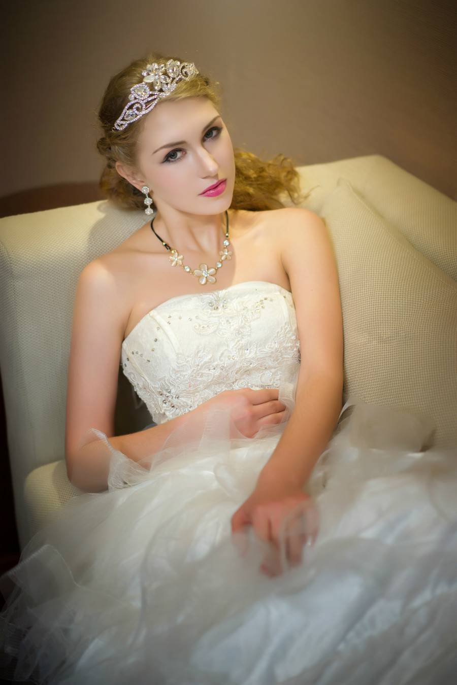 欧美美女唯美婚纱性感人体艺术照