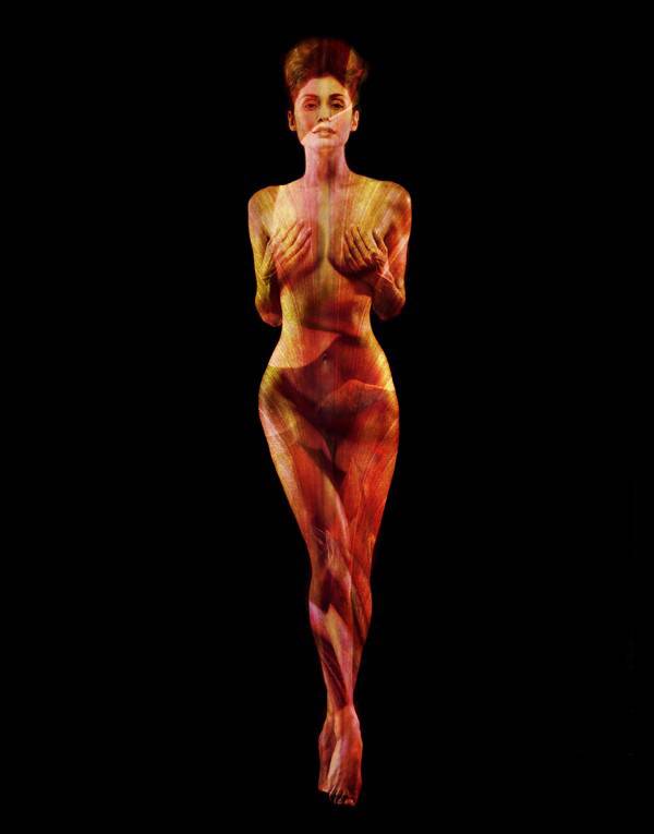 美女演绎人体光影彩绘艺术组图