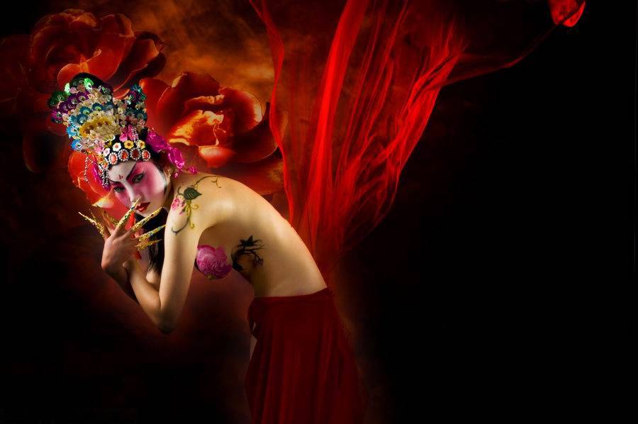 古典美女人体彩绘艺术写真