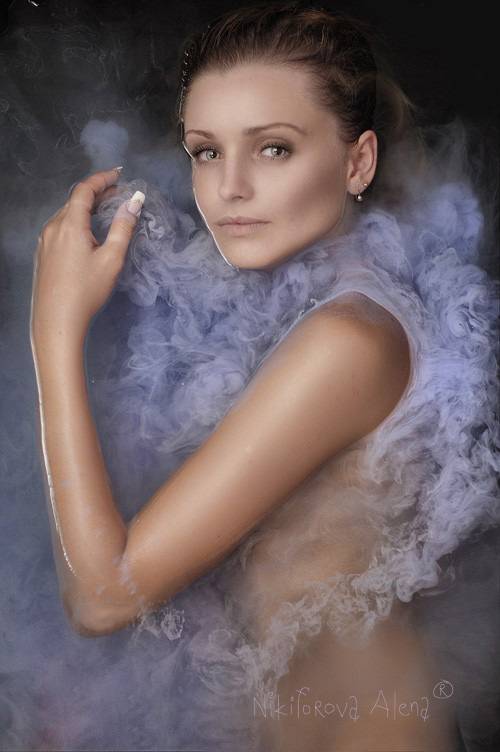 欧美性感美女朦胧人体艺术写真