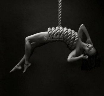 唯美梦境般的绳子人体艺术写真图片