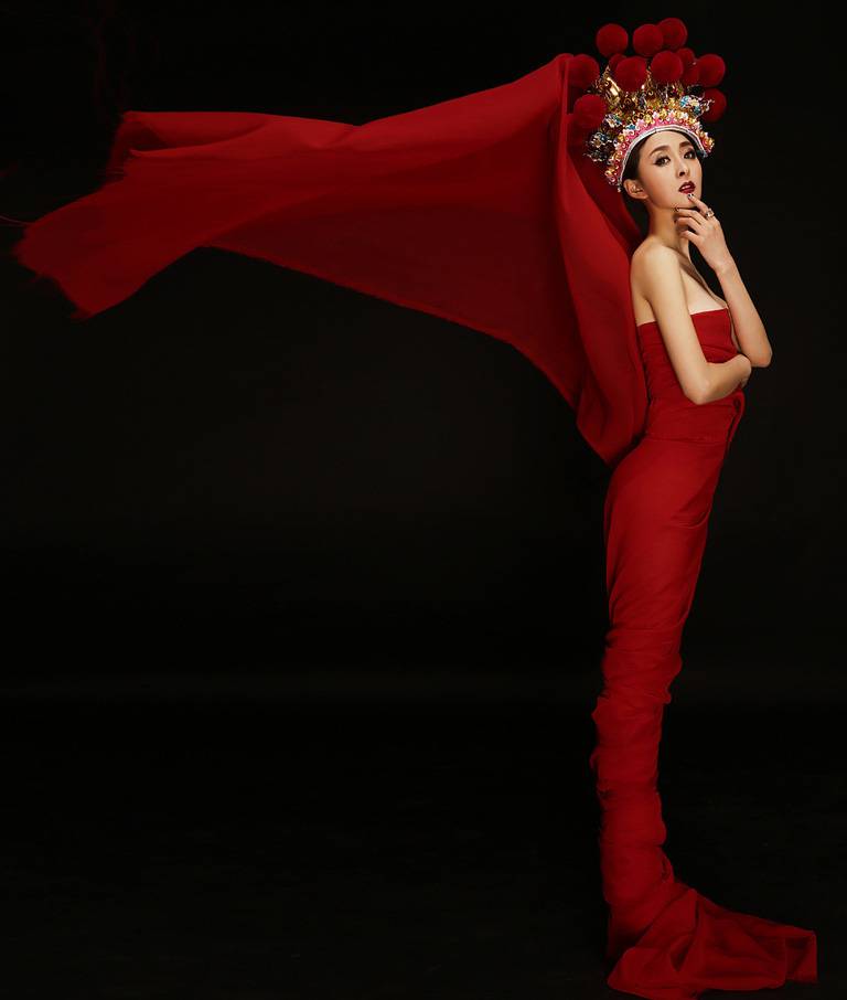 性感妖艳美女高清人体艺术图片