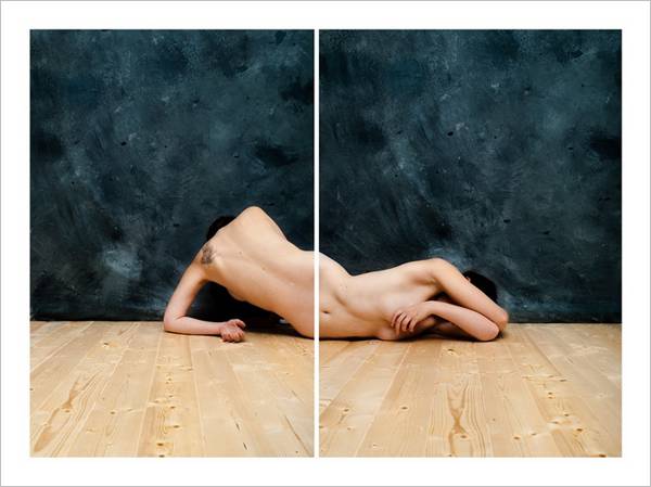 另类乌克兰美女人体艺术写真