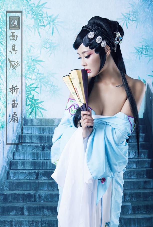 古典美人演绎窈窕淑女唯美人体艺术写真