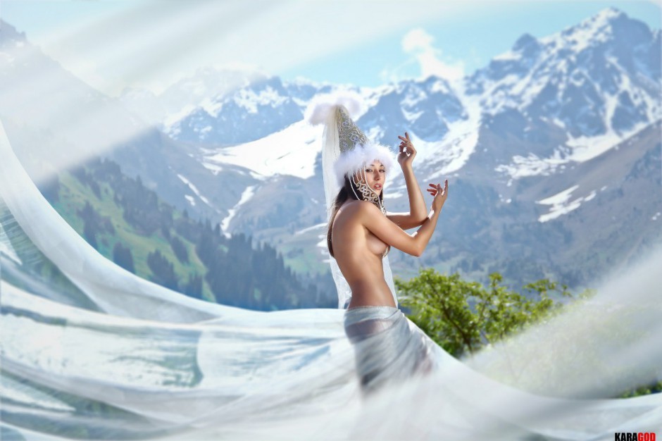 欧美美女创意大胆人体艺术图片