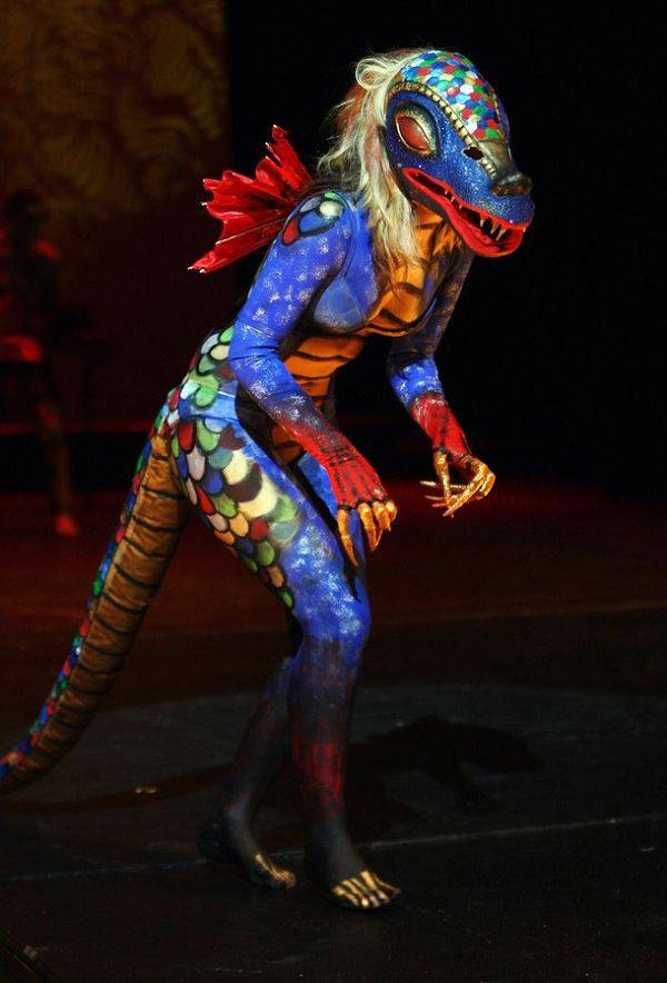 狂放美国模特性感人体艺术照片