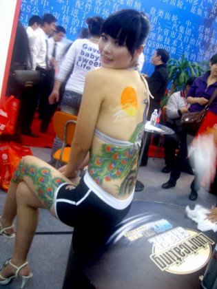 长沙会展中心人体彩绘现场组图