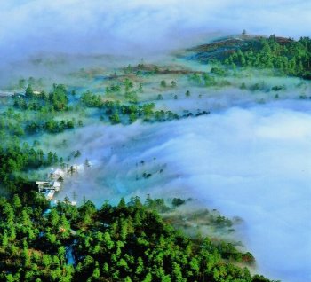 峨眉山雷洞坪图片  峨眉山天气怎样？