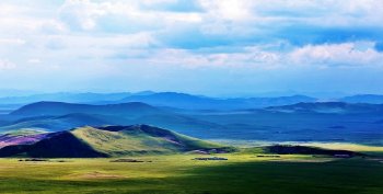 迷人的草原风景图