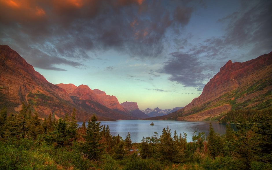 湖光倒影win7桌面壁纸