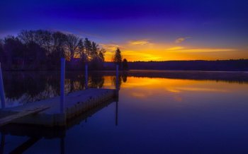 唯美湖泊高清日出桌面壁纸