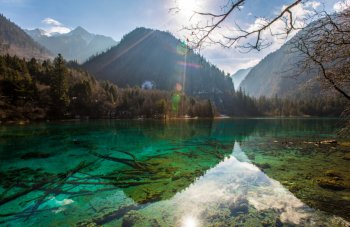 九寨沟的冬日美景