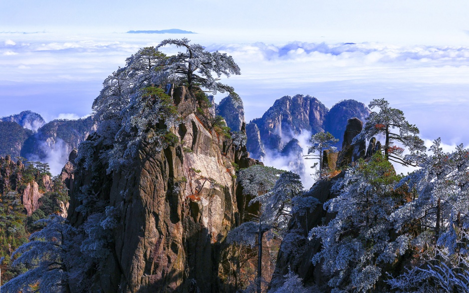 崇山峻岭迷人风景宽屏图片