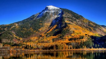 唯美的秋色美景自然风光高清电脑桌面主题壁纸图片