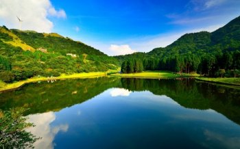 西部的自然风光绿色风景桌面壁纸