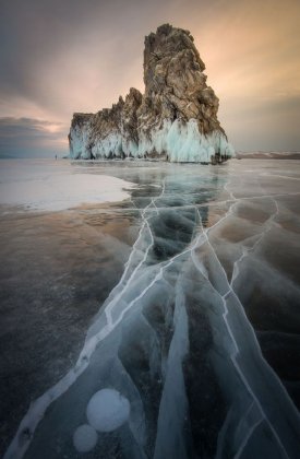 贝加尔湖畔手机壁纸图片