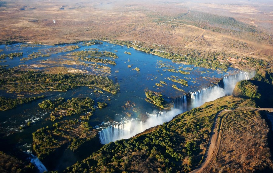神奇的维多利亚瀑布风景图片