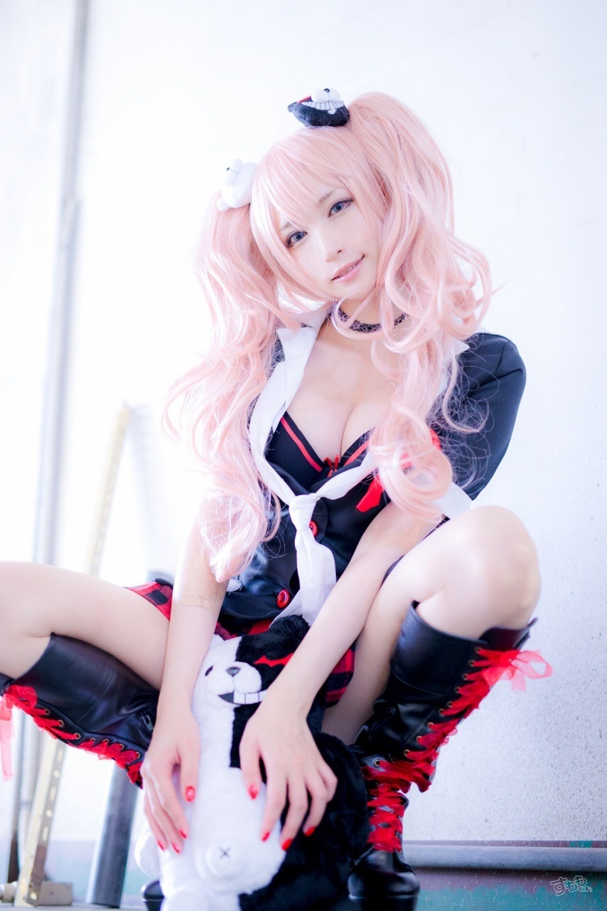 18R游戏cosplay美女图片集锦