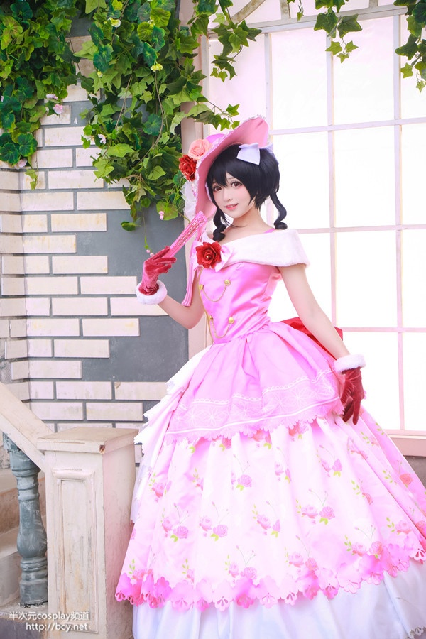 萌妹矢泽妮可cosplay图集赏析