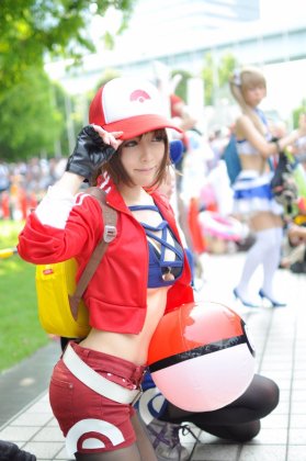 宠物训练师cosplay美女图片