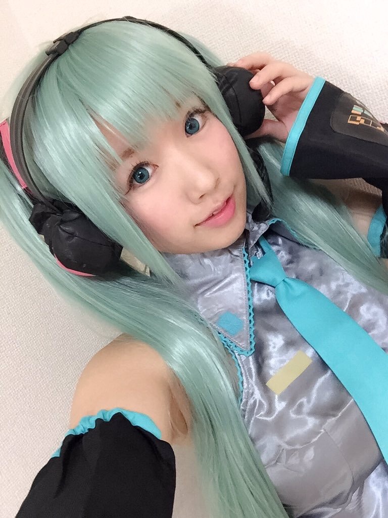 18R动漫游戏cosplay美女图片