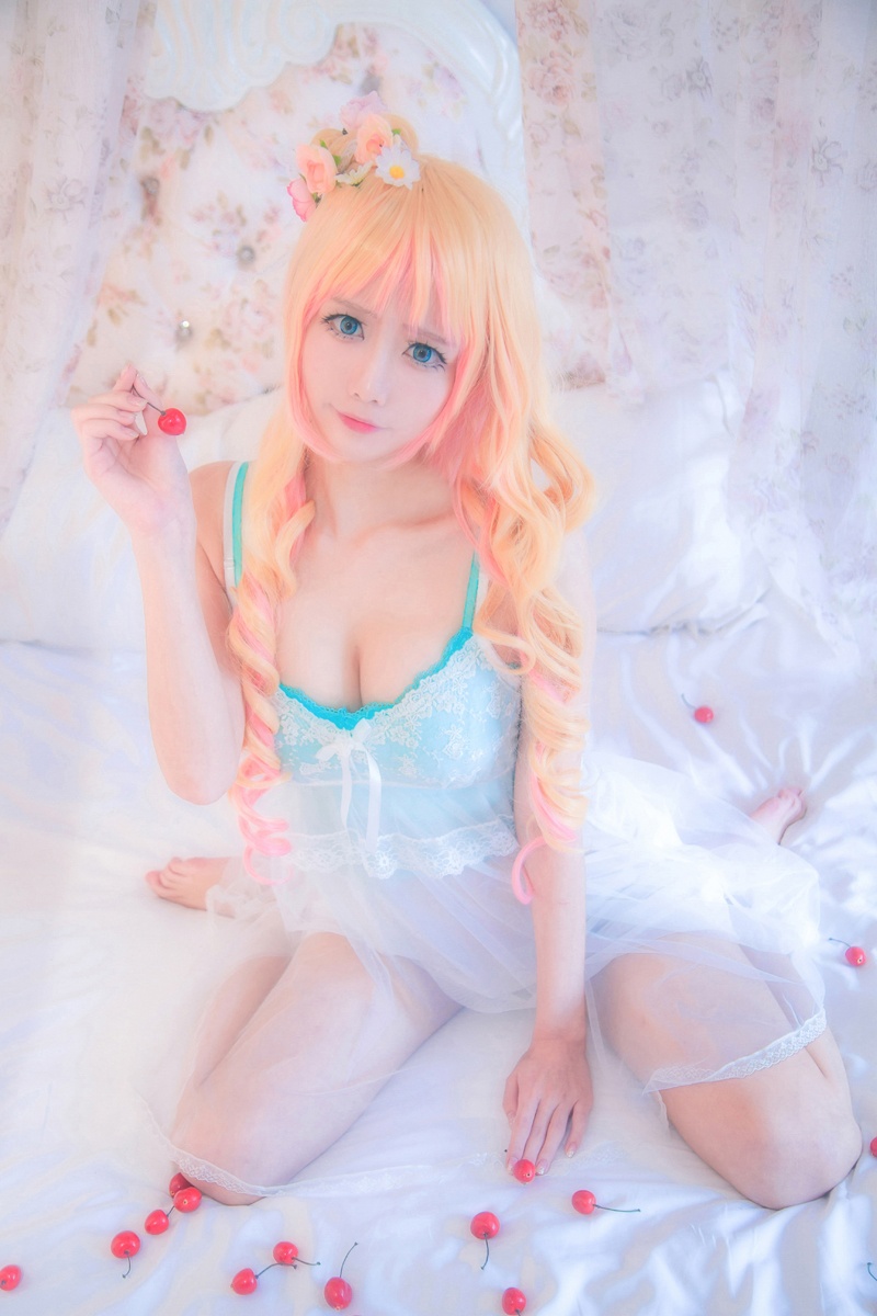 粉色萌妹cosplay写真摄影