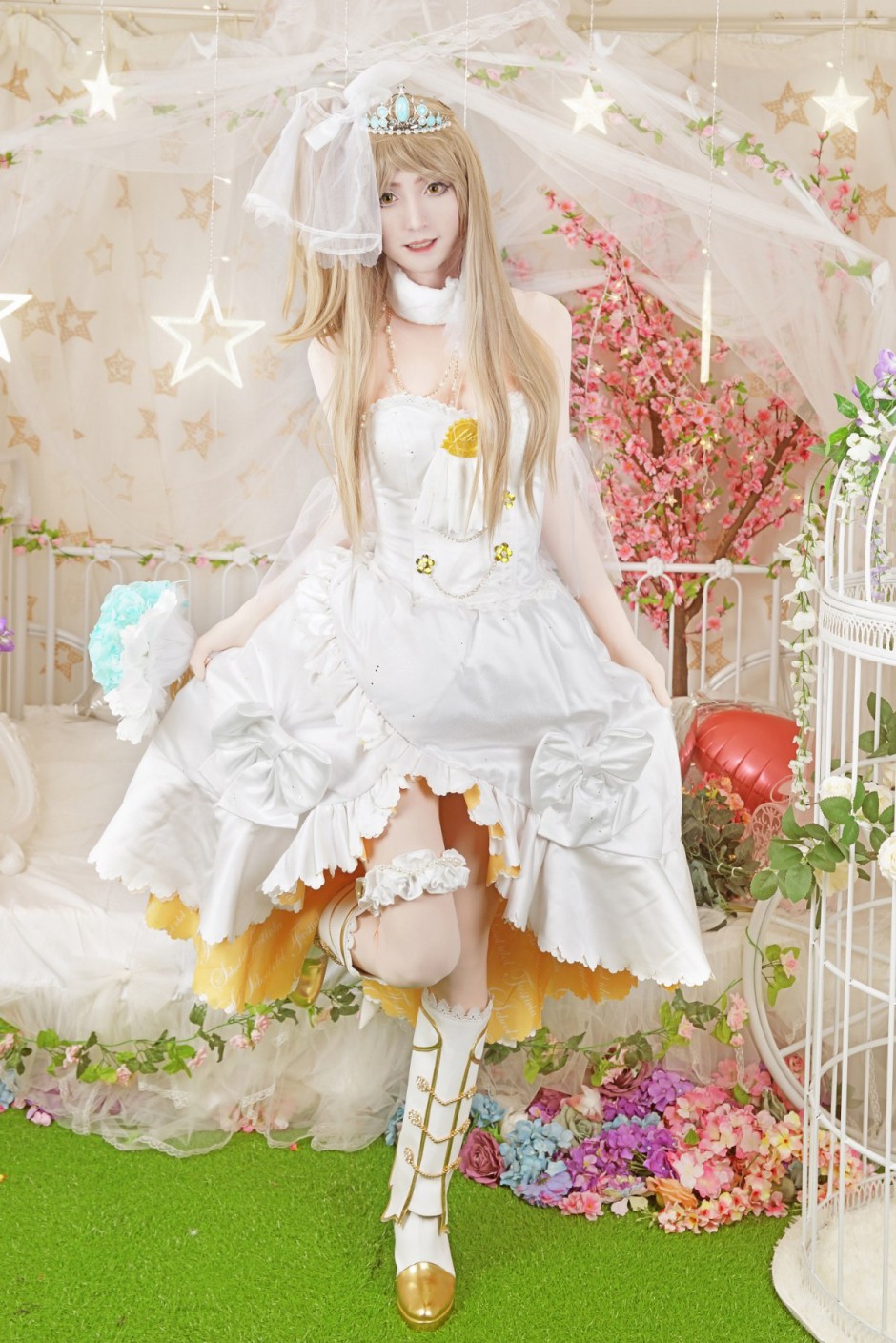 婚纱装南小鸟cosplay图片赏析