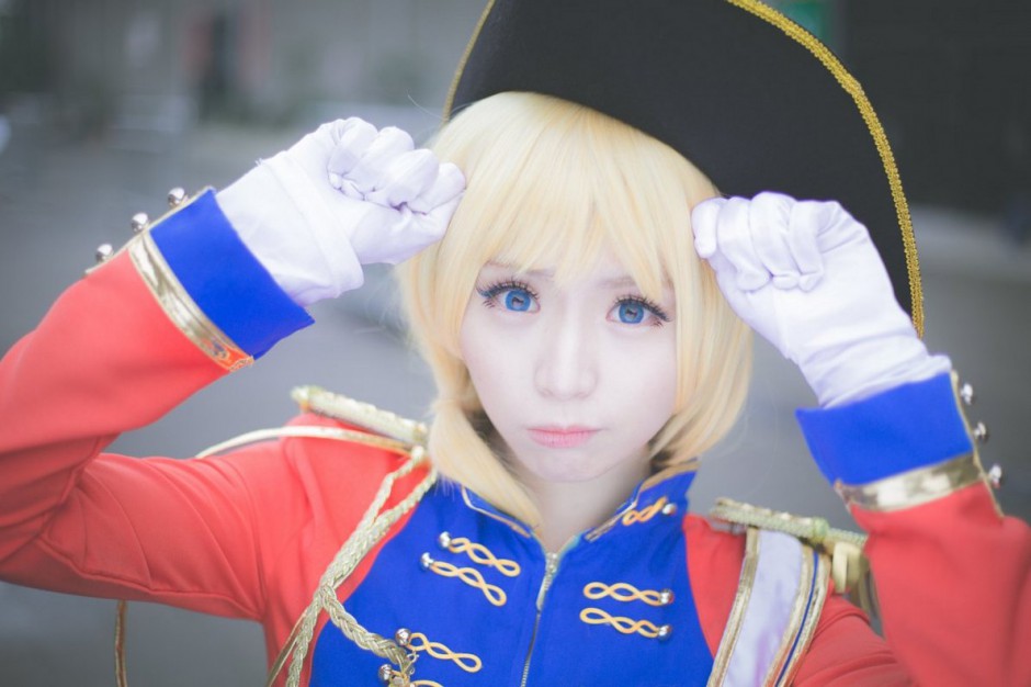 白丝美女cosplay战舰少女图片
