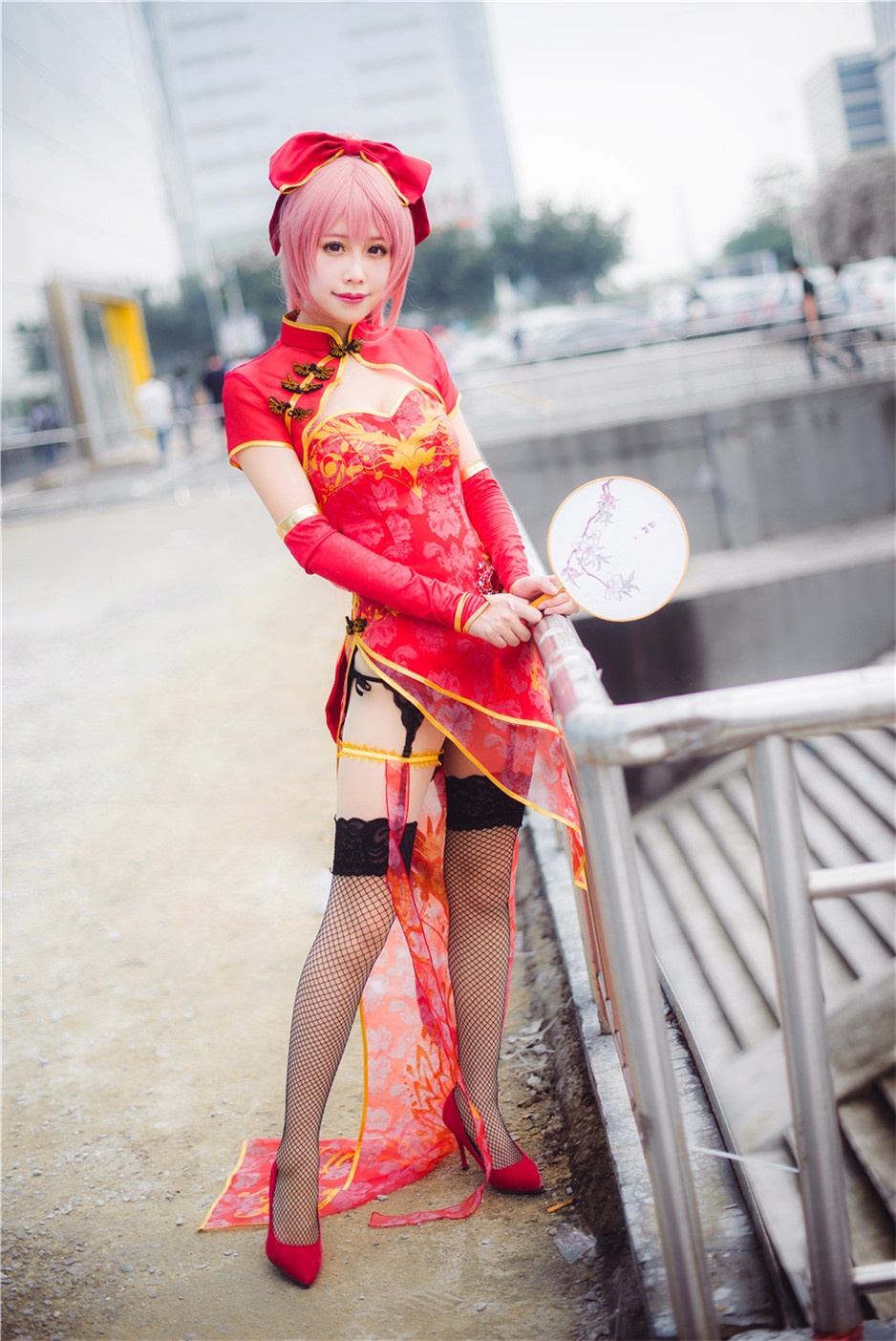 旗袍美女cosplay巡音Luka福利图片