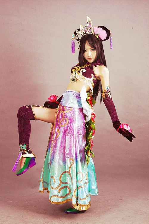 超养眼的cosplay美女图片集锦