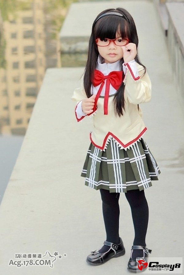 台湾小萝莉cosplay晓美焰图片