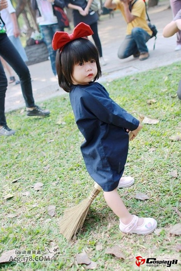 台湾小萝莉cosplay晓美焰图片