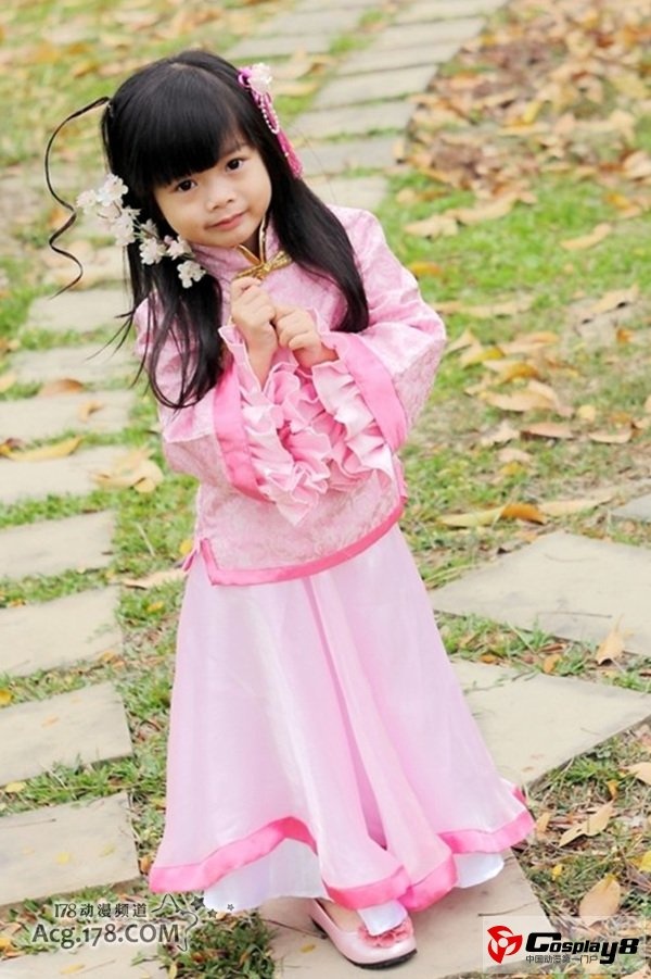 台湾小萝莉cosplay晓美焰图片