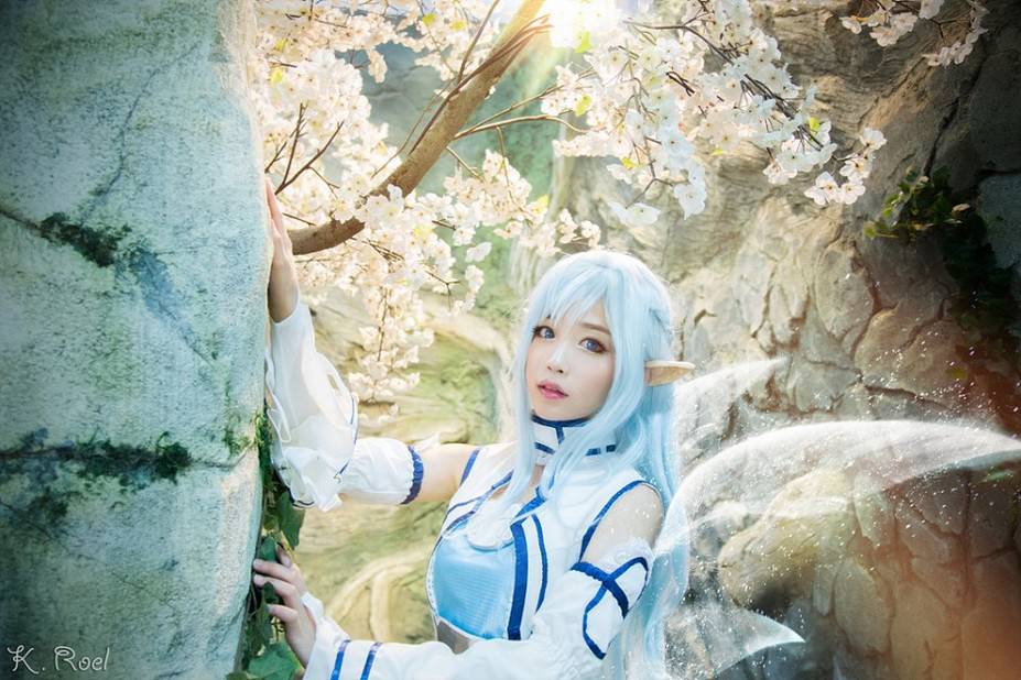 美女cosplay动漫人物亚丝娜图片