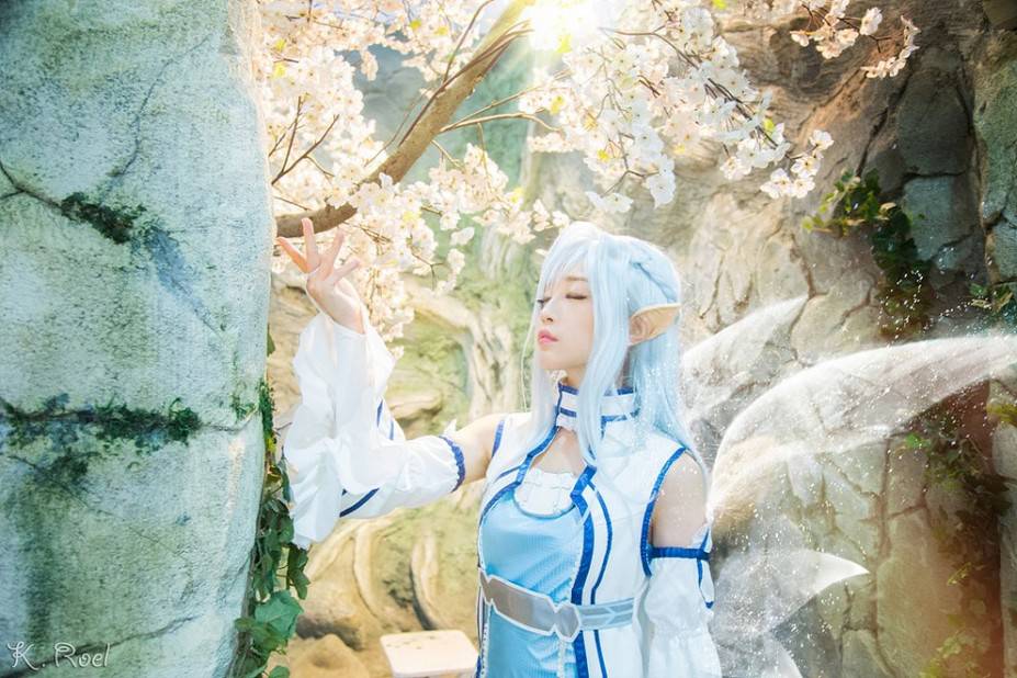 美女cosplay动漫人物亚丝娜图片