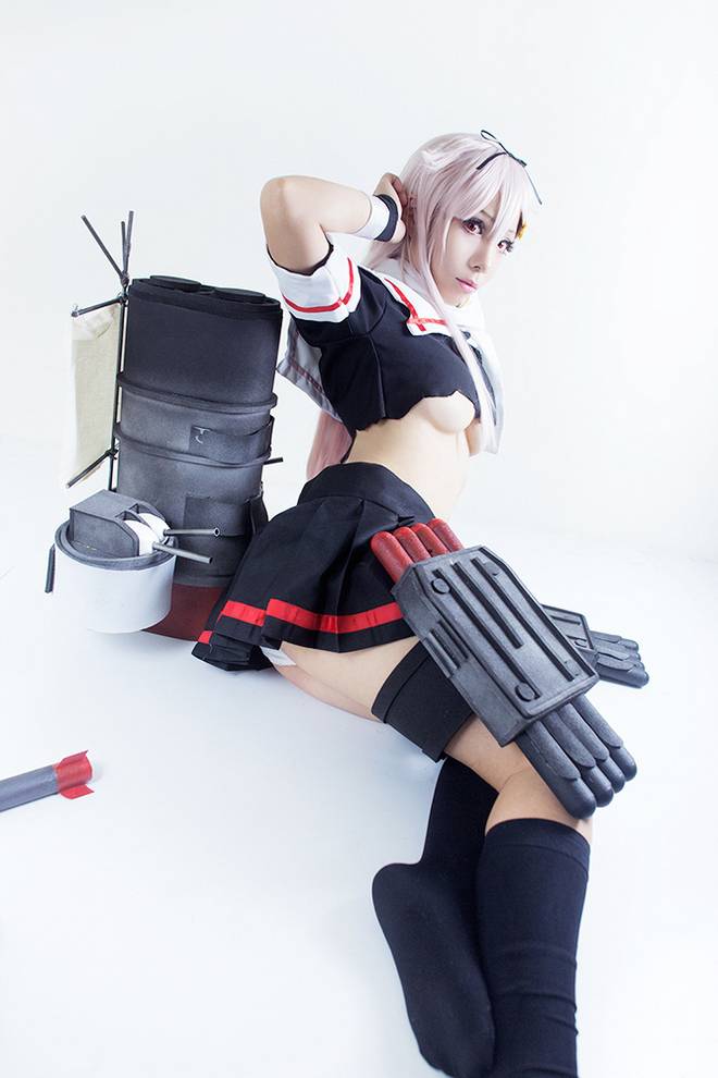 性感妹子cosplay美女图片