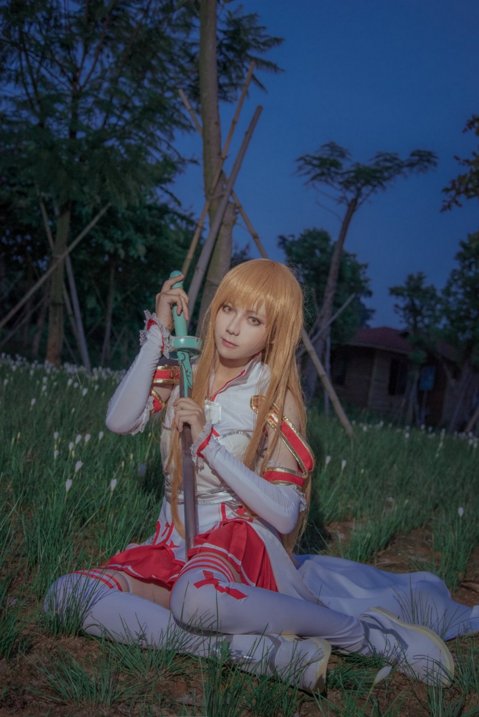 可爱妹子的亚丝娜cos写真集