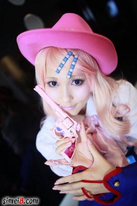 小梦cos雪莉露粉嫩诱惑图片