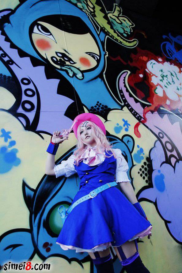 小梦cos雪莉露粉嫩诱惑图片