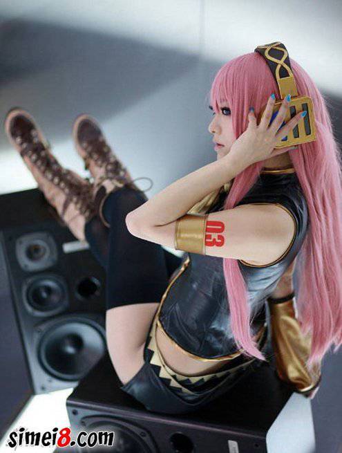 台湾美女Cosplay小清新图片