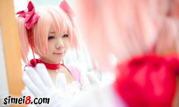 可爱粉嫩小女孩cosplay美图