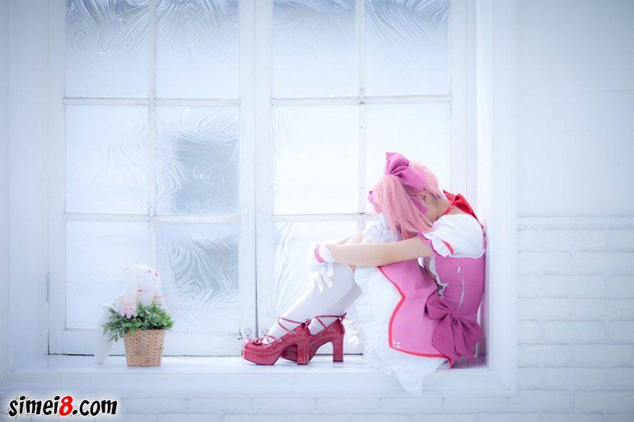 台湾妹子鹿目圆cos美图欣赏