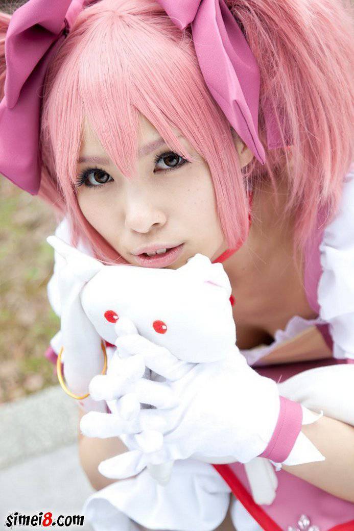 台湾妹子鹿目圆cos美图欣赏