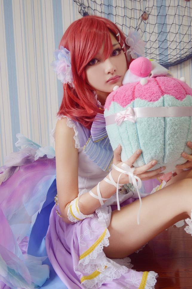 动漫人物西木野真姬cos图片