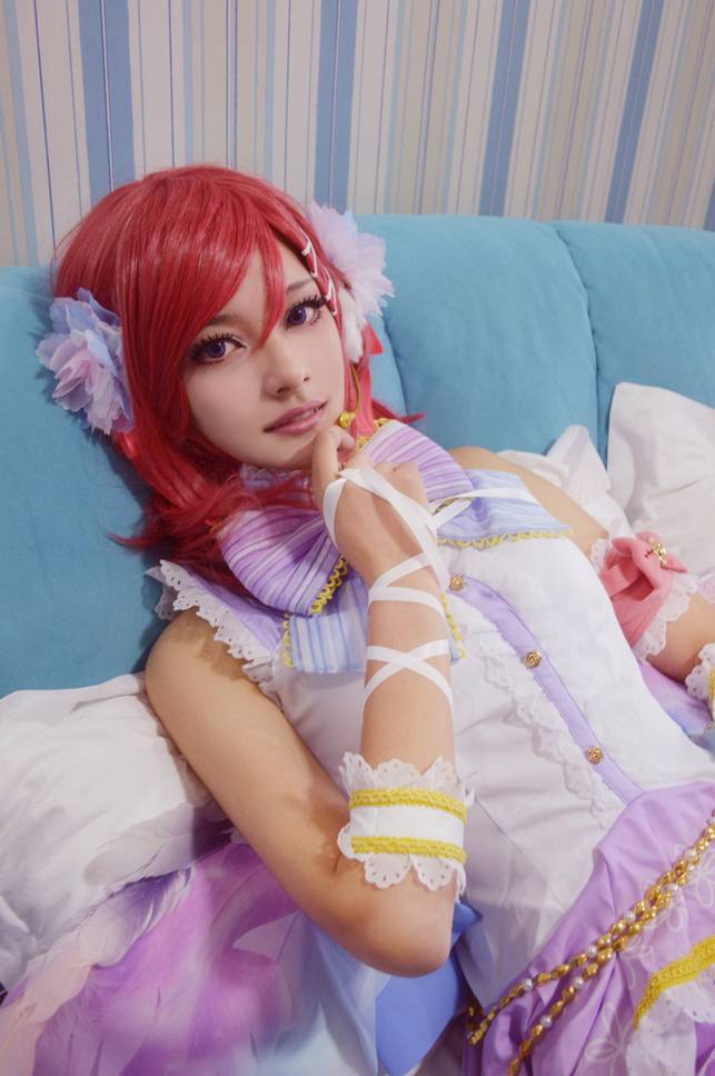 动漫人物西木野真姬cos图片