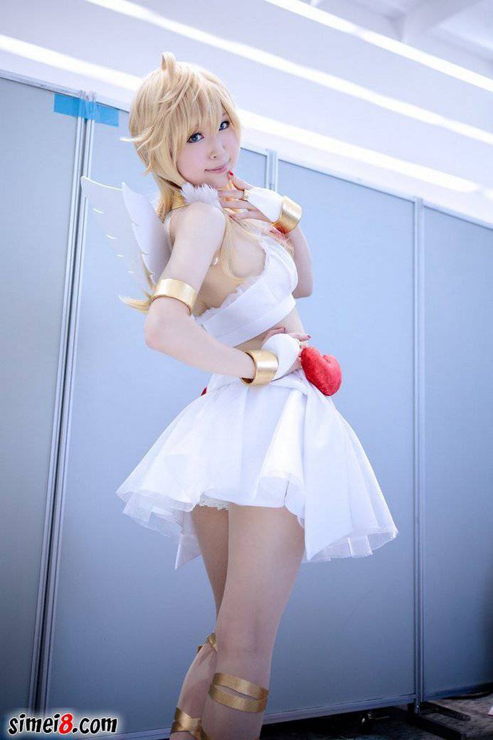 黄发美女的终极的织天使cos图片