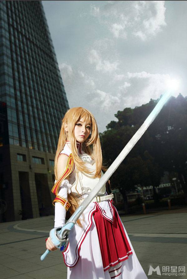 徐娇cosplay动漫美少女亚丝娜图片