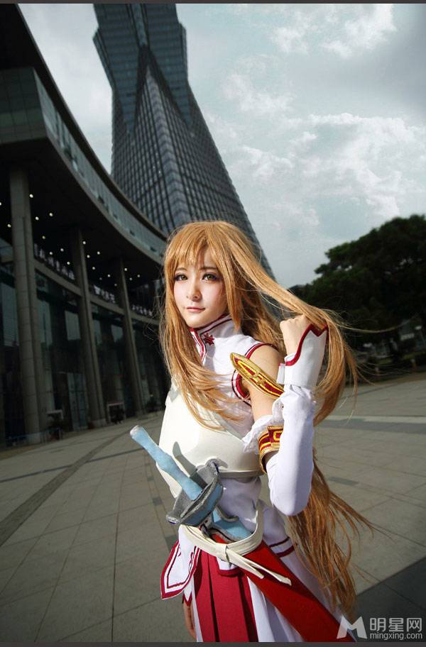 徐娇cosplay动漫美少女亚丝娜图片